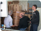 Alle Ecken werden gefüllt, sodass möglichst viele Hilfsgüter unsere Partnerstadt Donezk erreichen